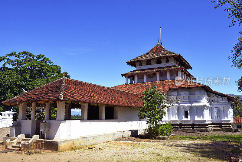 斯里兰卡康提的兰卡蒂拉卡佛寺