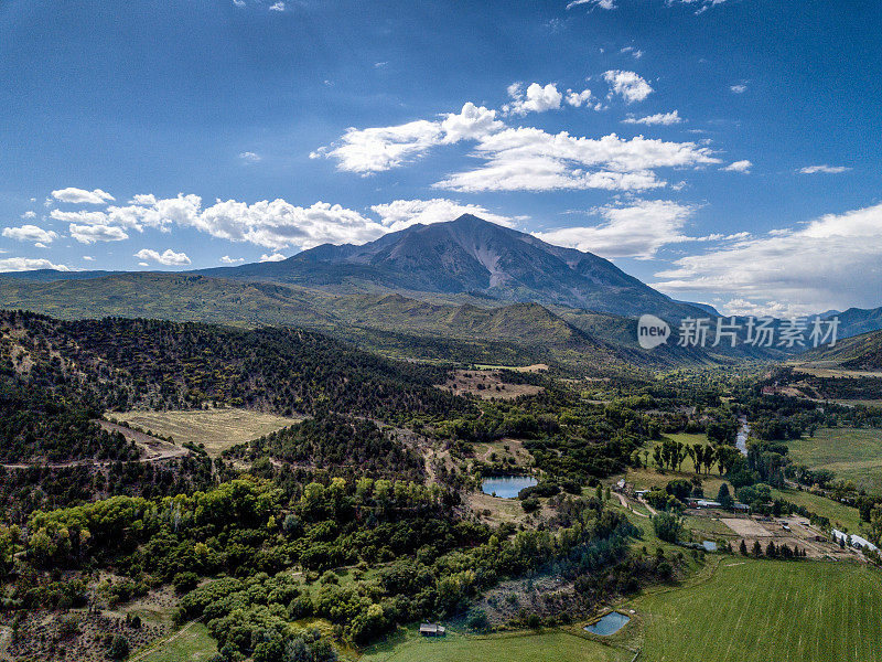 科罗拉多州西部格伦伍德泉和阿斯彭附近的索普里斯山