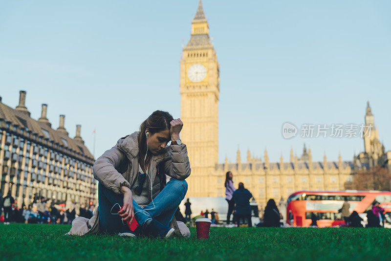 英国学生不快乐