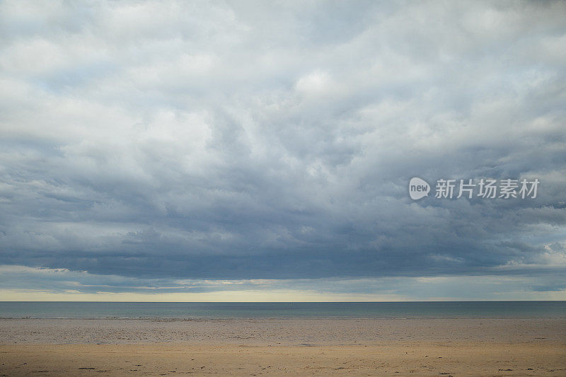 美丽的海滩场景