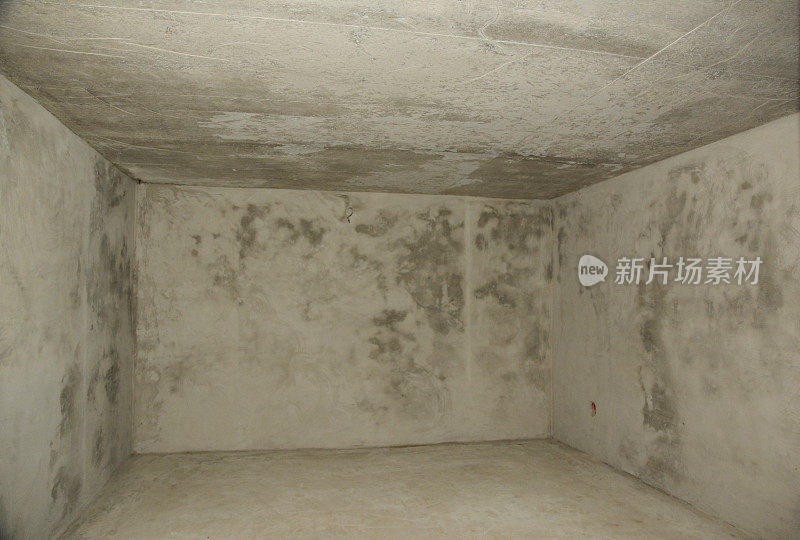 一个空的混凝土渲染的地下地下室，地下室，防空洞或核沉降掩体。