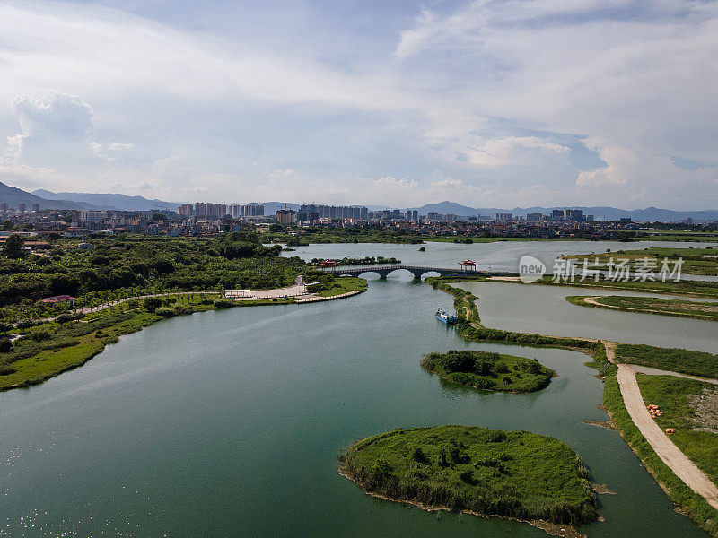 乡村河流与湿地