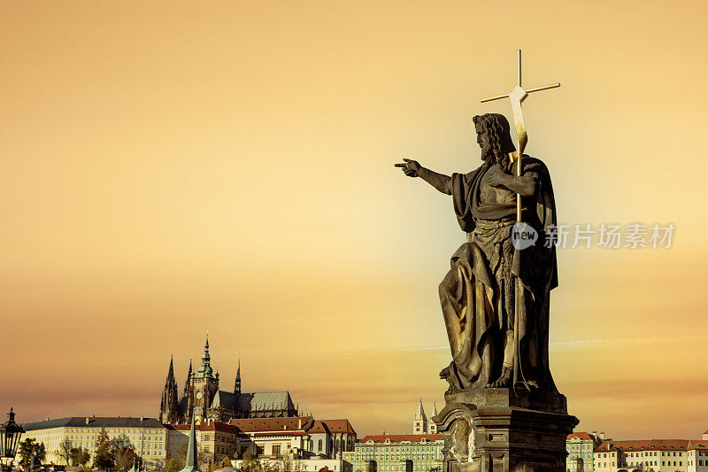 维也纳，布拉格的施洗约翰雕像