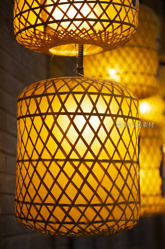 中式传统竹制灯笼
