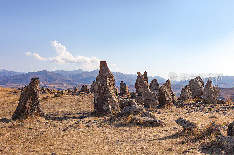 Zorats-Karer或Karahunj的立石。亚美尼亚Syunik地区的古代巨石群。