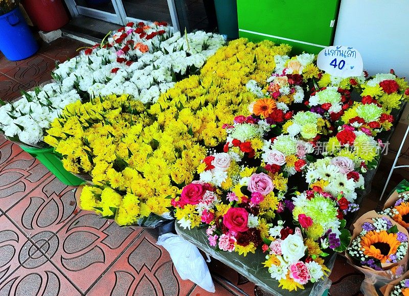 街边的花摊——曼谷花卉市场。