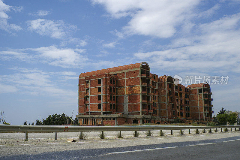 土耳其mersin未完工的废弃砖砌公寓