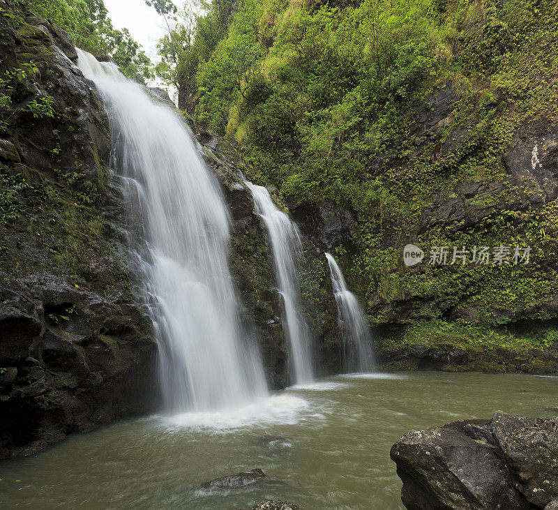 夏威夷毛伊岛上的怀卡尼瀑布