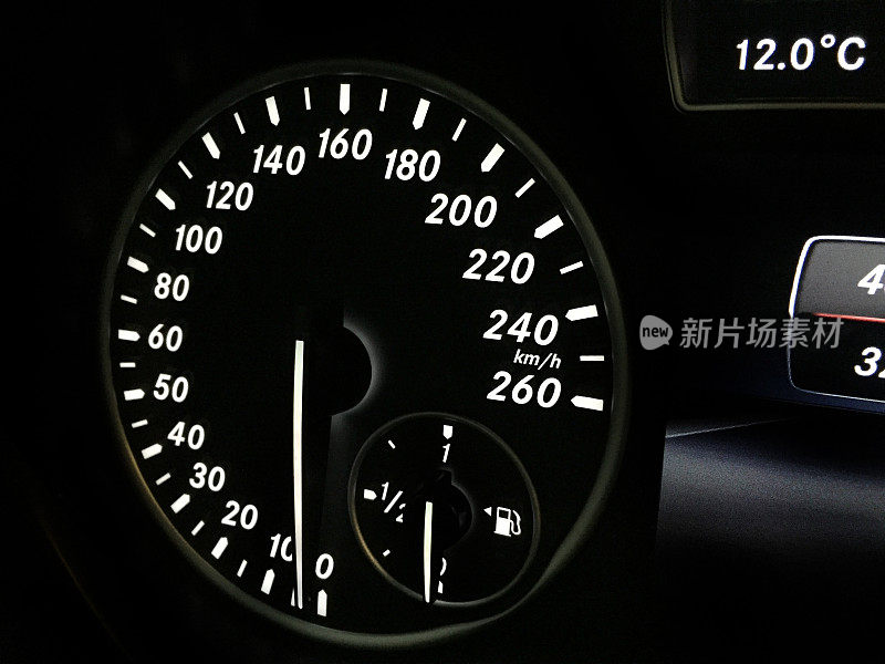现代汽车速度表