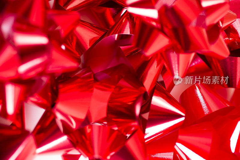 一大堆红色的蝴蝶结。圣诞节,情人节。