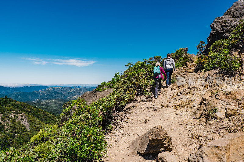 Tamalpais山徒步，马林县，美国加州