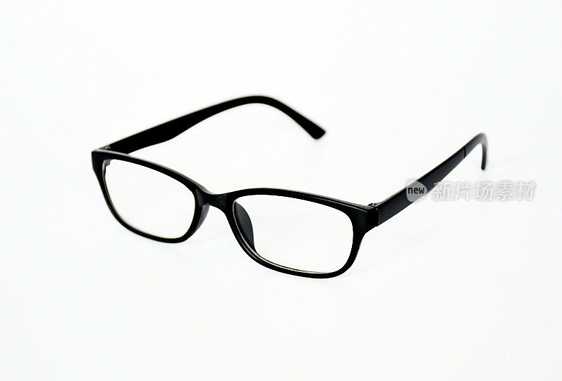 对象眼镜片，方形眼镜，黑色框架，白色背景孤立。配件重要的眼睛问题，如近视近视或老花眼(远视)。眼镜模型。