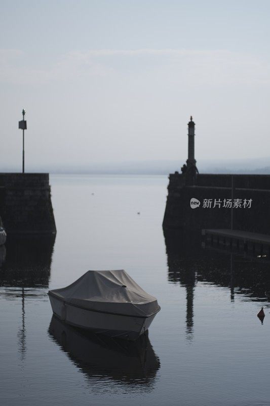 马焦雷湖港