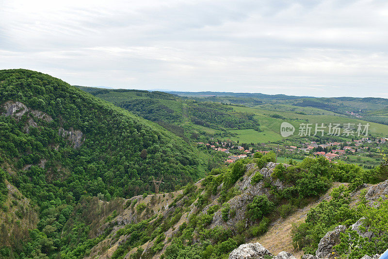 匈牙利拉兹贝尔克山的景色