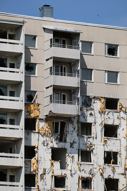 芬兰埃斯波被拆除的公寓楼。