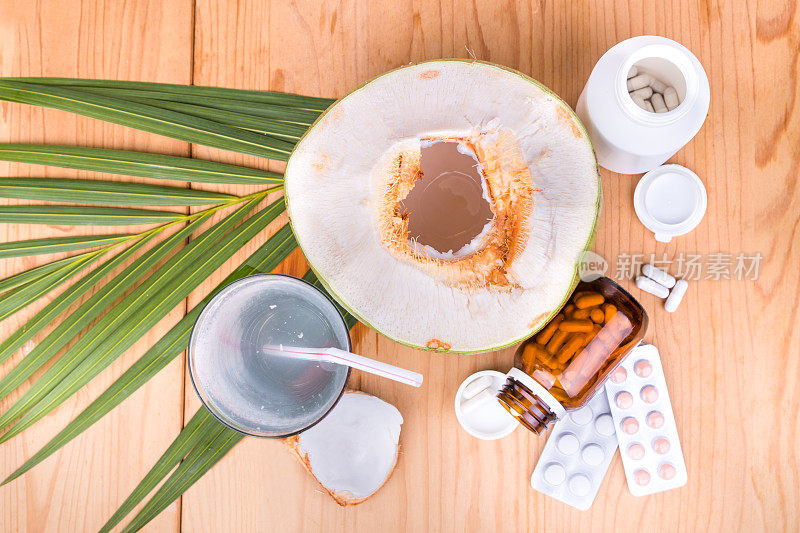 椰子汁有助于降低血压，糖尿病，新陈代谢，