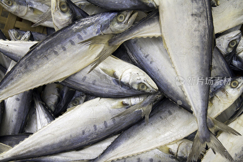 越南，龙海，市场上的鱼干。