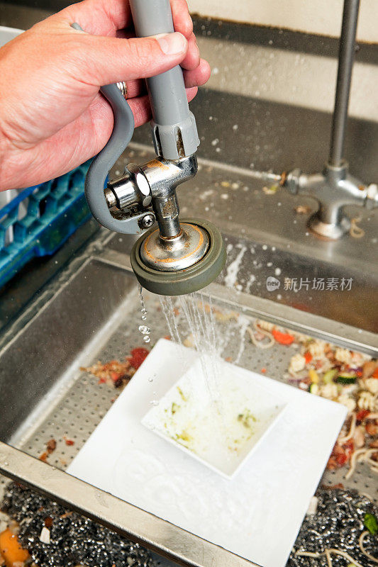 餐厅厨房洗碗机，喷淋器，洗盘