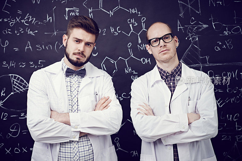 两位科学家