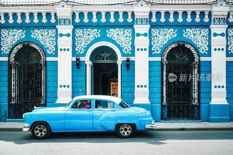 街上的老爷车，Camagüey古巴