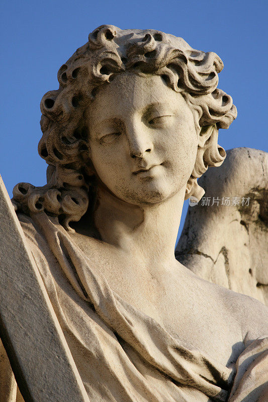 意大利罗马，安吉洛桥上的天使
