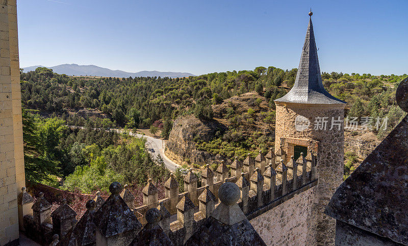 中世纪城堡——西班牙塞戈维亚卡斯蒂利亚的阿尔卡扎尔城堡