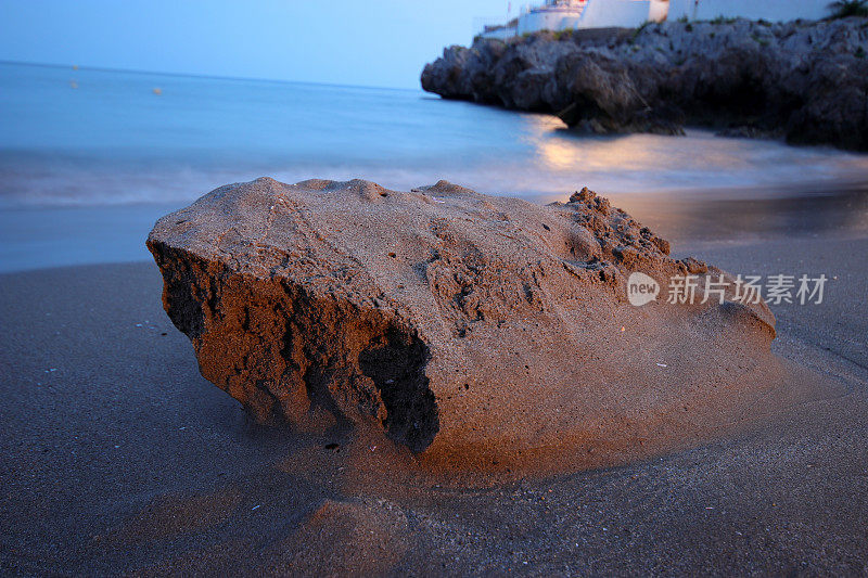 沙滩上的沙子形状――Garraf海滩