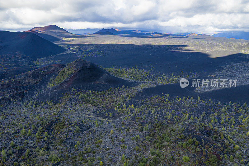 俄罗斯堪察加半岛托尔巴基克火山群