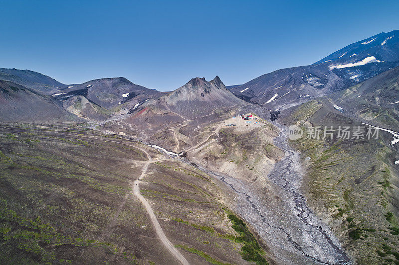 阿瓦钦斯基火山山麓