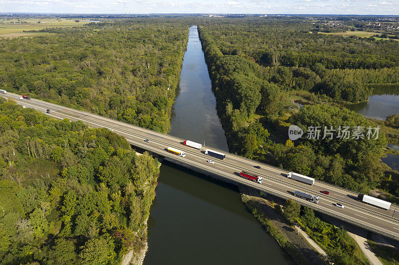 公路桥梁与交通，鸟瞰图