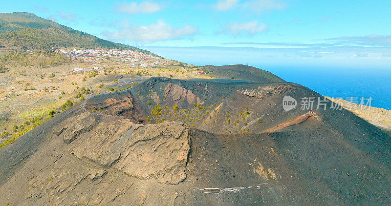空中拍摄的圣安东尼奥火山，拉帕尔马，加那利群岛