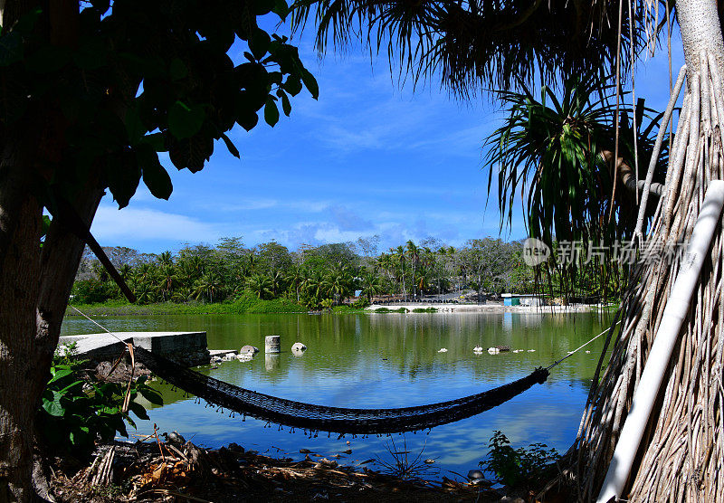 Buada泻湖，Arenibek，瑙鲁，水边吊床