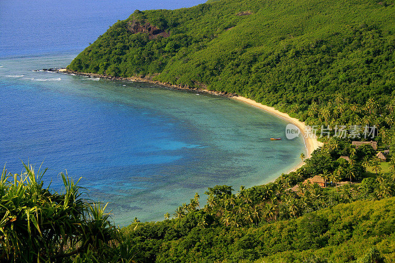 博塔拉岛海滩的海湾