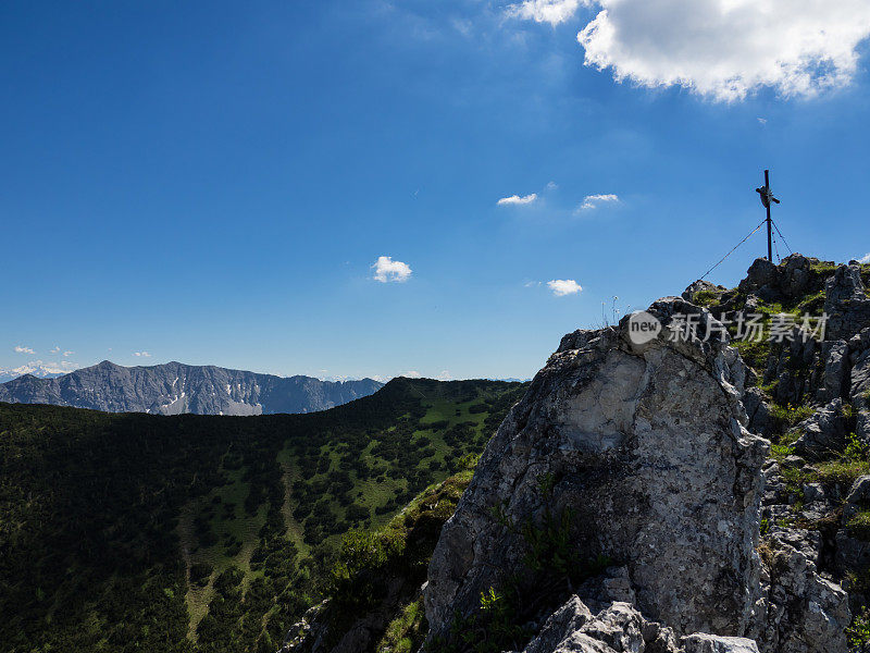 阿尔卑斯山的山峰