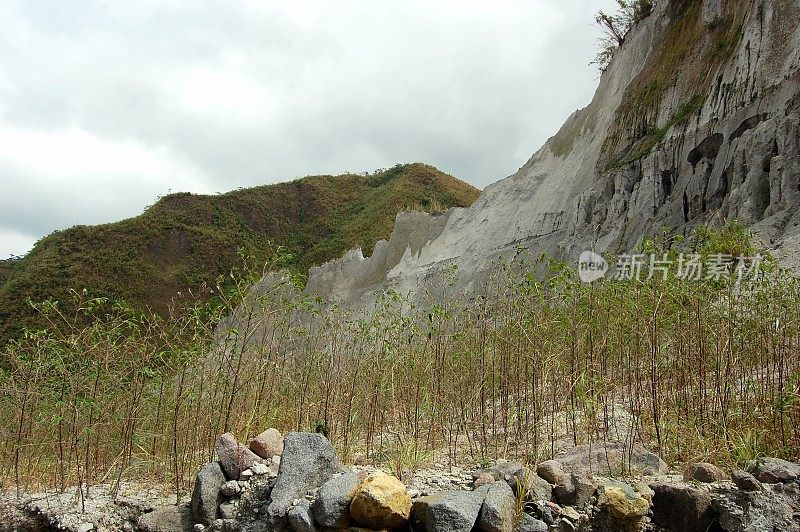 菲律宾吕宋岛皮纳图博山的岩层