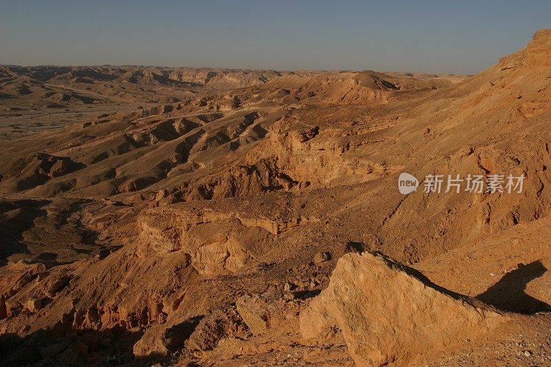 阿拉伯沙漠沙丘，死海约旦山谷