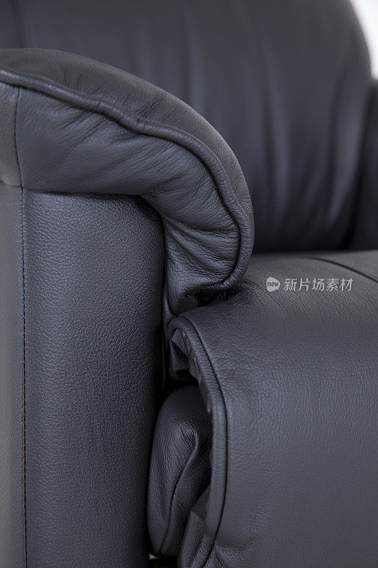 现代皮革躺椅的特写细节