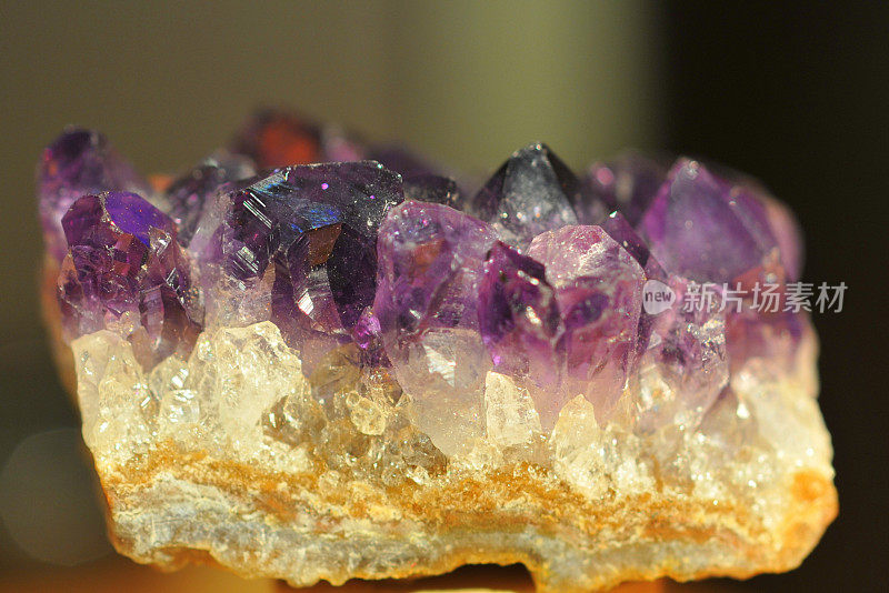 紫水晶在宏观