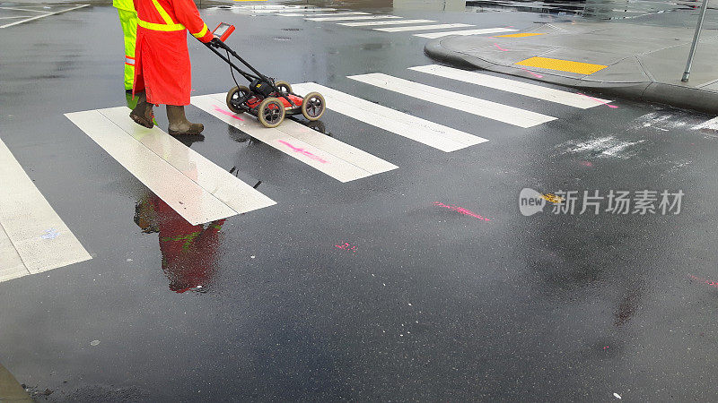 地下设施通过探地雷达定位