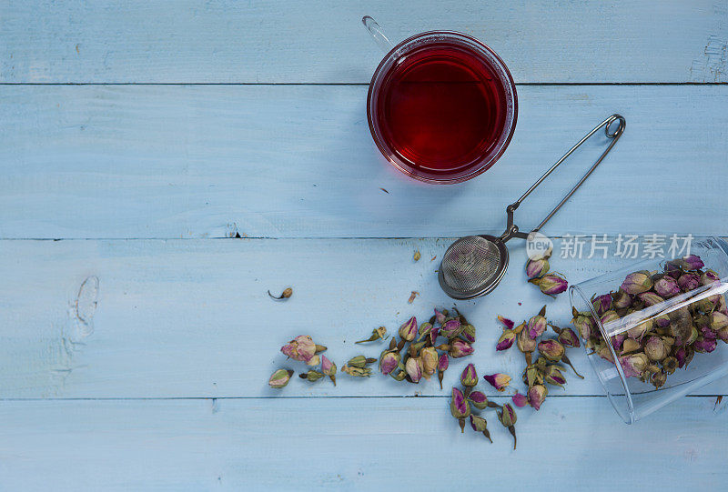 玫瑰花蕾，茶杯，玫瑰花蕾滤网