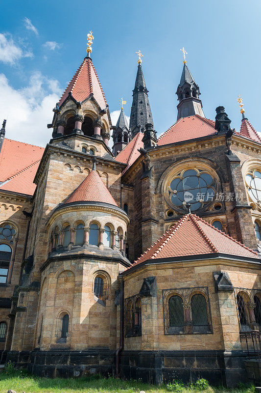 位于德累斯顿的加尼松教堂(Garnisonkirche)看起来像一座中世纪童话般的城堡