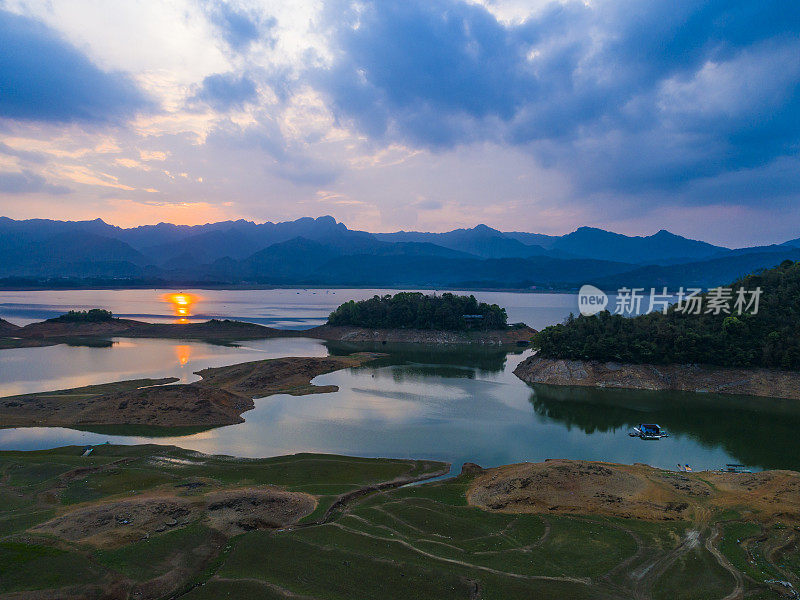 中国桂林青石潭湖
