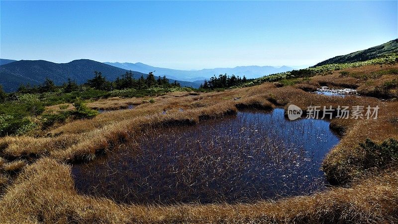 横跨日本福岛和山形的西津山(西津山)