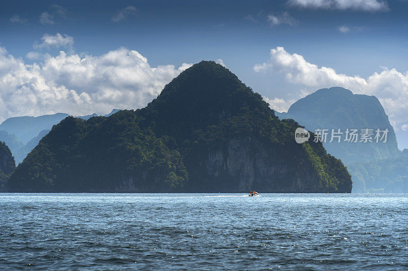 泰国甲米省安达曼海的科洪群岛的美丽海景。