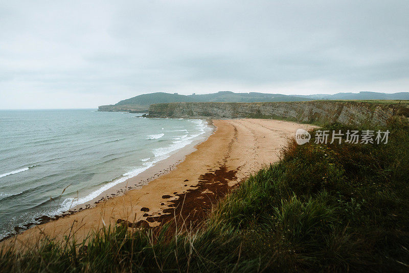 西班牙坎塔布里亚的朗格海滩