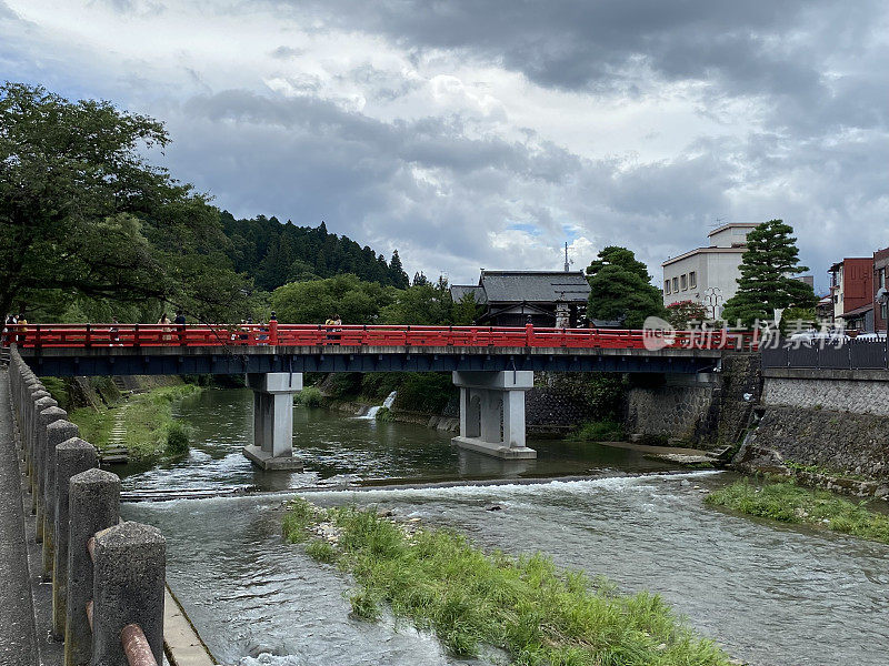 日本-高山村-老城区的老红桥