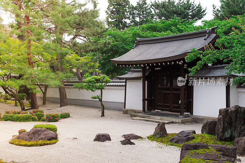 日本京都孝仁本千吉寺