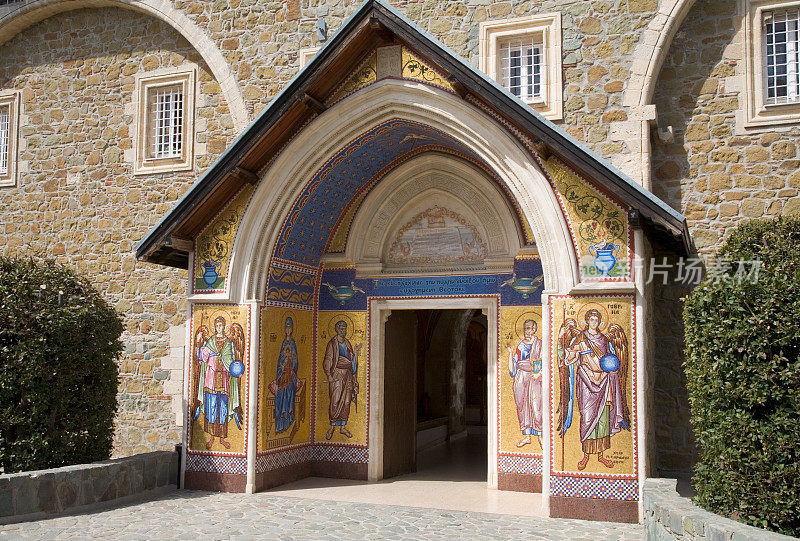 修道院的入口