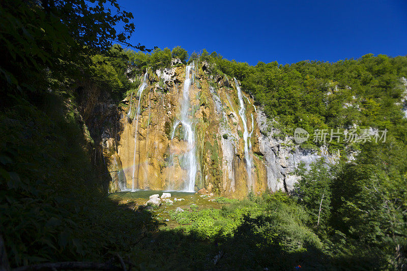 克罗地亚Plitvice湖国家公园的瀑布