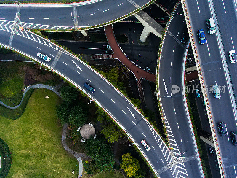 空中高速公路连接